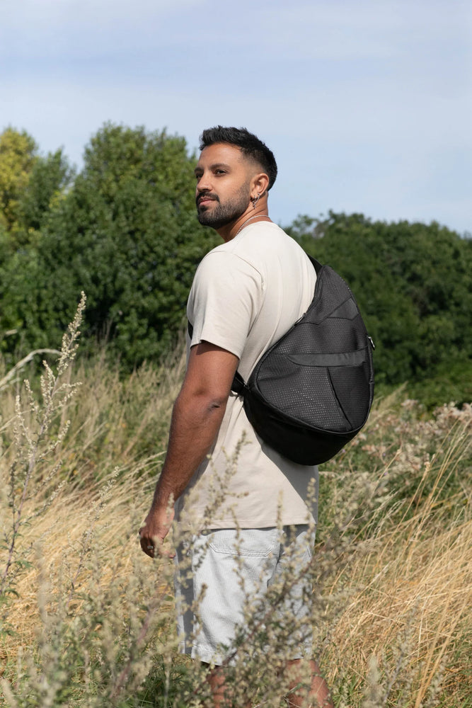 Healthy Back Bag Recycled Active Traveller Black