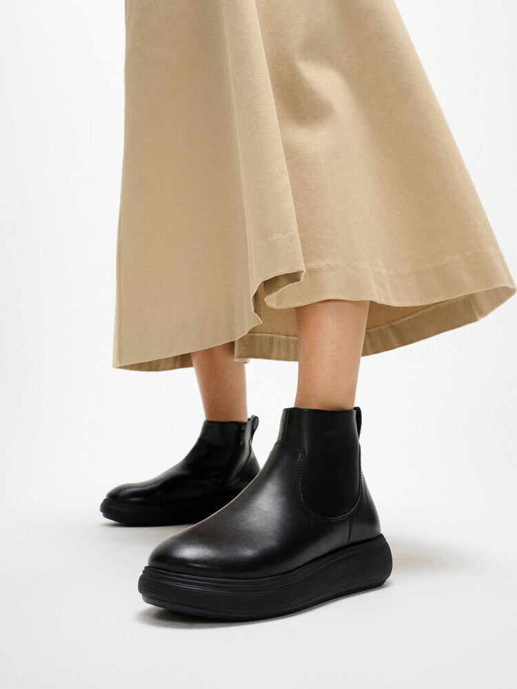 Fitflop IQ-Comff Leather Zip Ankle Boot Black