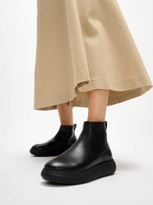 Fitflop IQ-Comff Leather Zip Ankle Boot Black